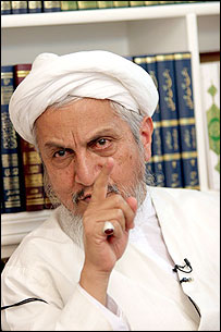 عکس از سایت آیت الله صانعی