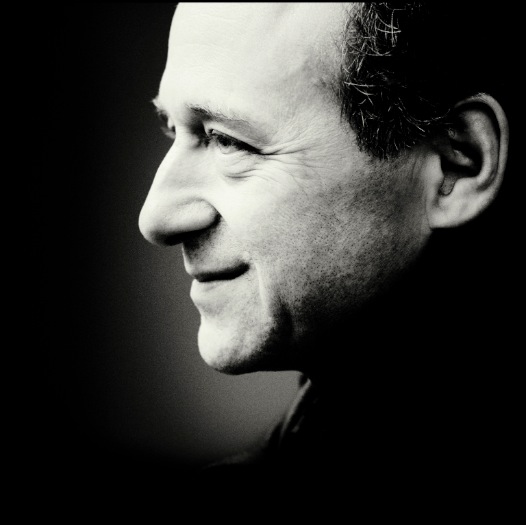 Iván Fisher takes requests in the first Audience Choice Prom