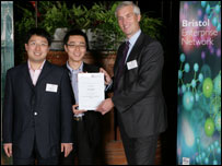 高安宇、曾飚和Neil Bradshaw博士