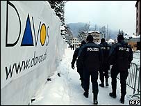 ماموران امنيتی در داووس