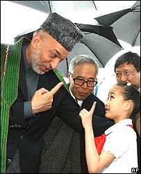 حامد کرزی، رييس جمهور افغانستان در سفر به چين