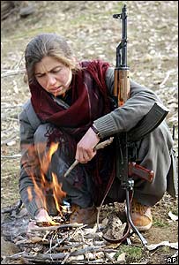 Guerrilheira curda do PKK