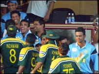 پاکستان بھارت کی کرکٹ ٹیمیں