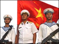 Hải quân Việt Nam ở Trường Sa, hình từ VNN