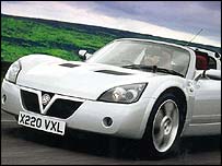 Vauxhall'ın ürettiği bir otomobil