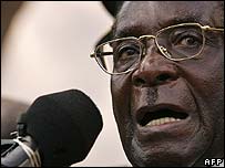 رابرت موگابه