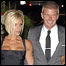 O casal  Beckam chega à festa
