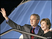 جورج و لورا بوش