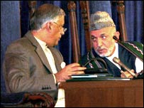 حامد کرزئی اور شوکت عزیز 