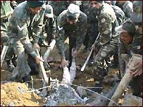 الہ آباد میں عمارت زمین بوس