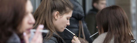 women smoking, AP