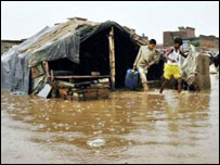 سیلاب (فائل فوٹو) 